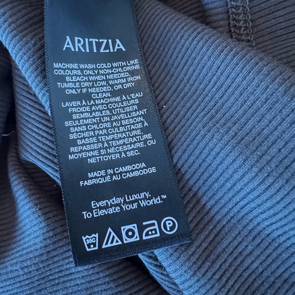 ARITZIA THE GROUP LUXE‎ LOUNGE TEMPTATION SHORT-SLEEVE RIBBED MAXI GREEN DRESS - Picture 10 of 11